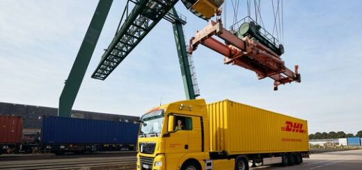 Baltic Hub adds automated electric cranes to rail yard