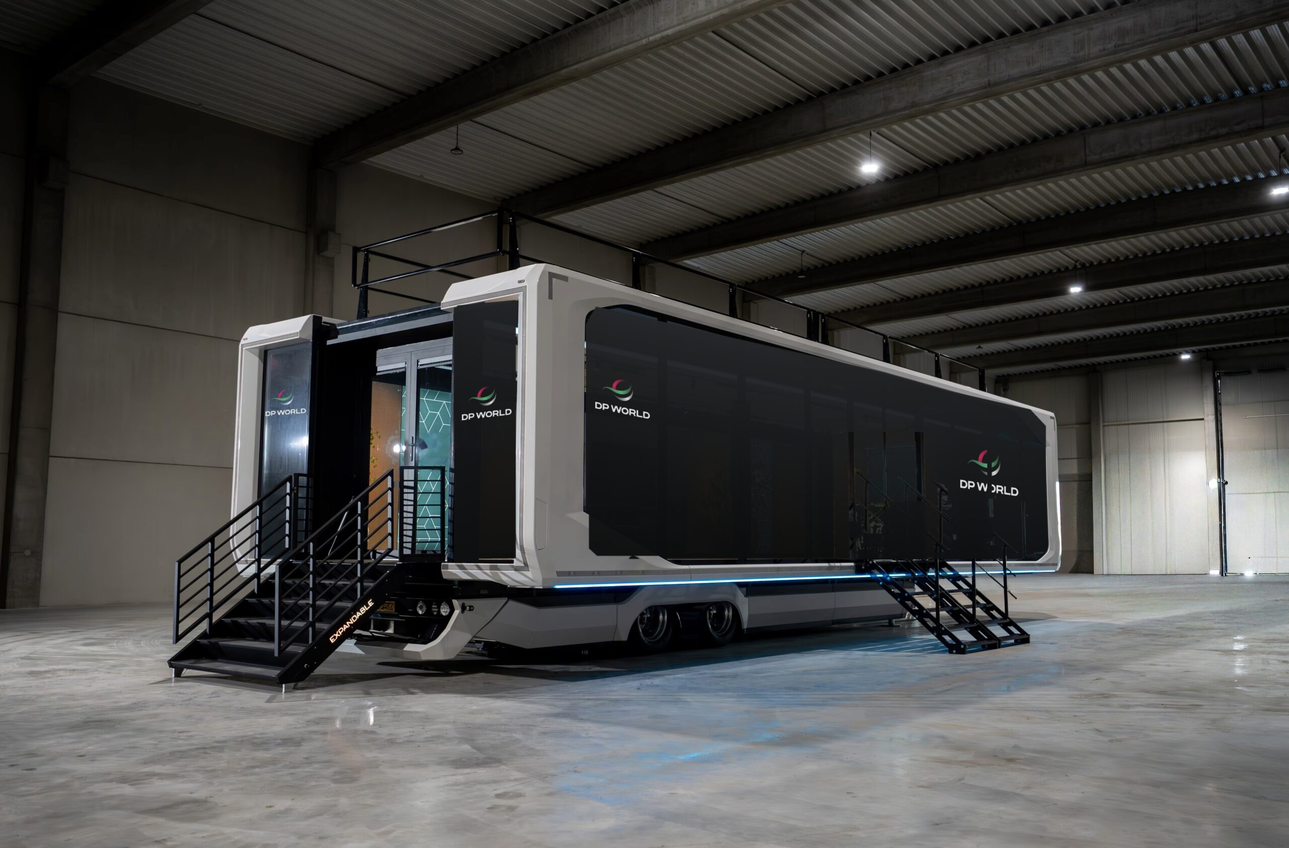 DP World builds a mobile performance network for McIlroy
